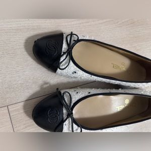 Chanel ballerina tweed 40